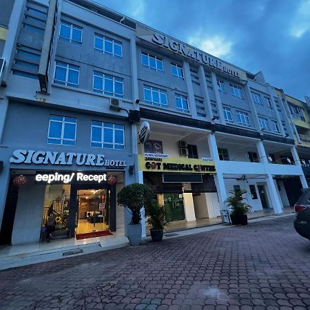 Signature Hotel Kuantan Exteriör bild
