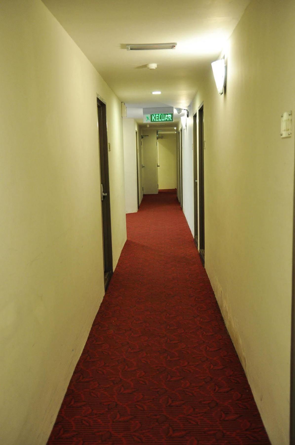 Signature Hotel Kuantan Exteriör bild